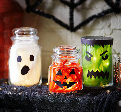 Boo It Yourself - Halloween Upcycling Decor Idea